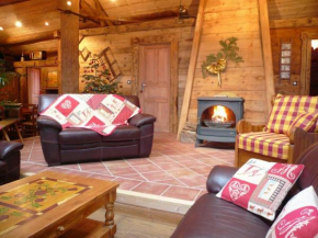 Spacieux T6 avec jacuzzi, sauna et jardin près des commerces et pistes au Grand-Bornand Village - FR-1-467-89